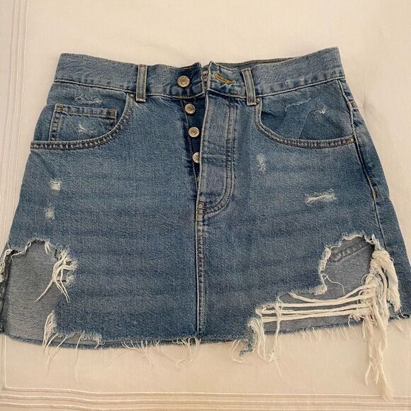 F21 High Waist Distressed Denim Skirt Size 27 - Picture 2 of 5